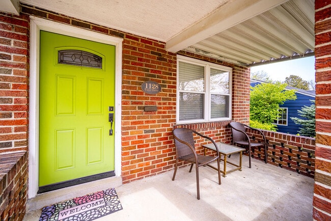 Photo - 1128 Exter Dr