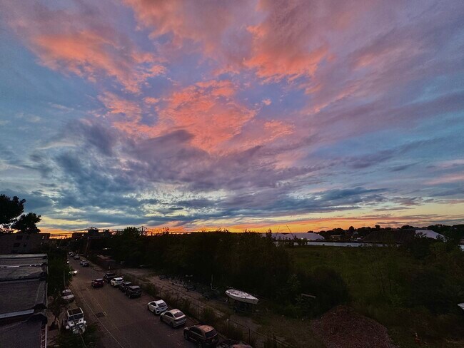 Building Photo - 191 Condor St Unit 9