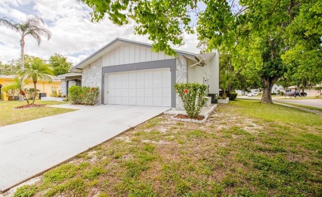 Photo - 13309 Shadberry Ln