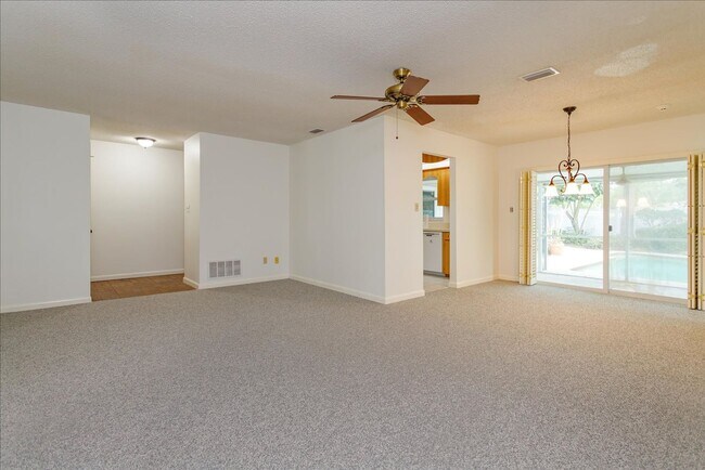 1192 Lady Susan Dr