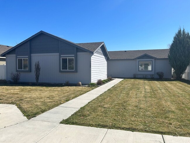 Building Photo - 1586 Meriwether Ave