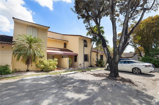 Building Photo - 2090 SW 122nd Ave Rental