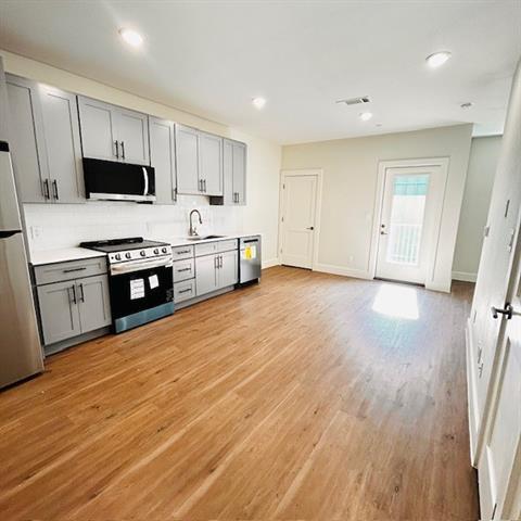 Photo - 5317 Reiger Ave Unidad 203