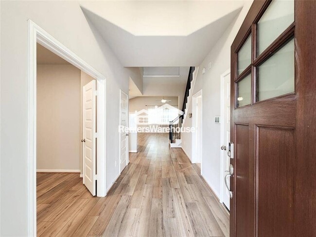 Photo - 10714 Clfs Vw Dr