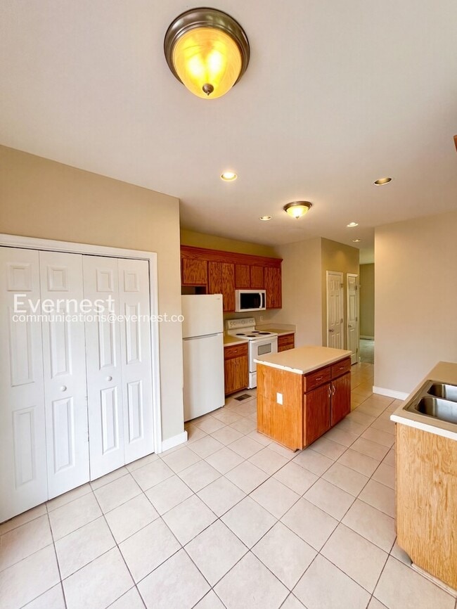 Photo - 1713 Jacquelin St