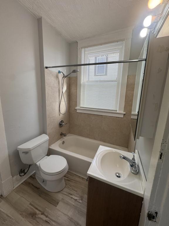 Photo - 569 Flatt Terrace