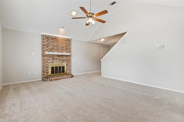 Photo - 2032 Greenview Dr