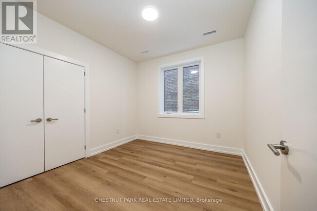 Photo - 29 Hatherley Rd Unit B