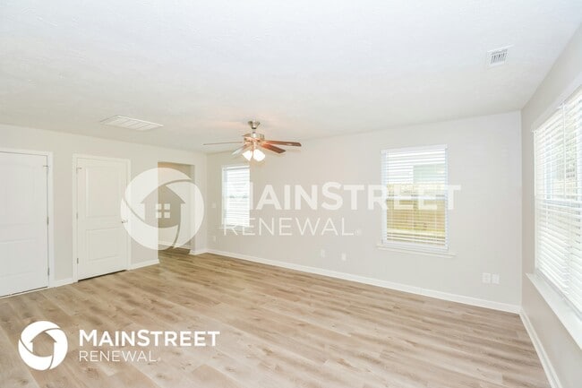 Photo - 2560 Willow Branch Dr
