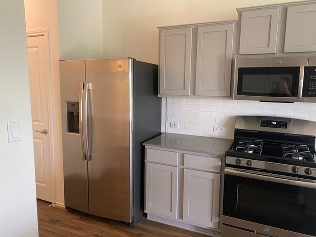 Photo - 162 Andross Ln Unidad 162