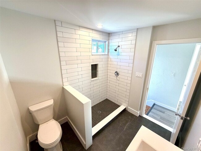 Photo - 537 Kimball Ave