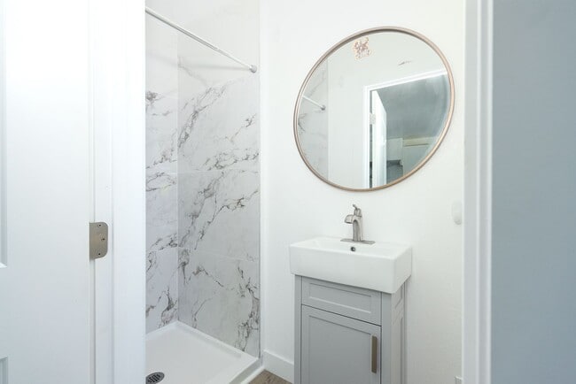 Photo - 2 Bedroom + 1.5 Bathroom Condo | Fashion Park Oxnard | Unfurnished