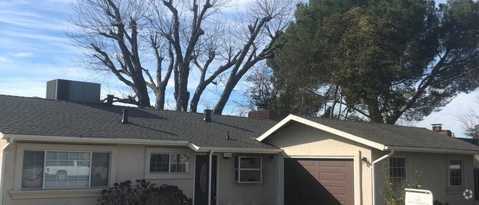 Building Photo - 204 Rugosa Dr Rental