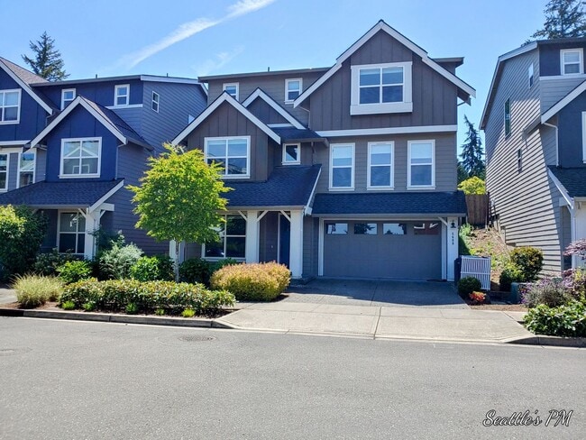 4 Bedroom Oversized Home in Mountlake Terr... - 4 Bedroom Oversized Home in Mountlake Terr...