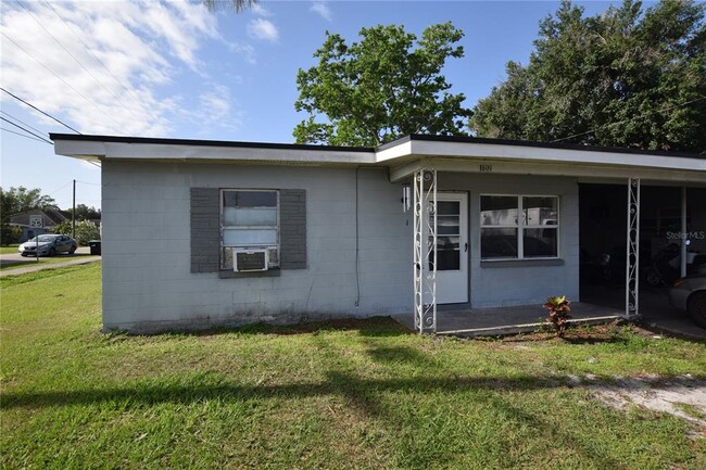 Building Photo - 102 W Lancaster Rd Rental