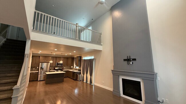 234 Glenwood Wy