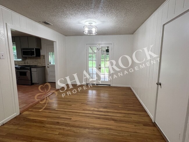 Photo - Central Waco Home
