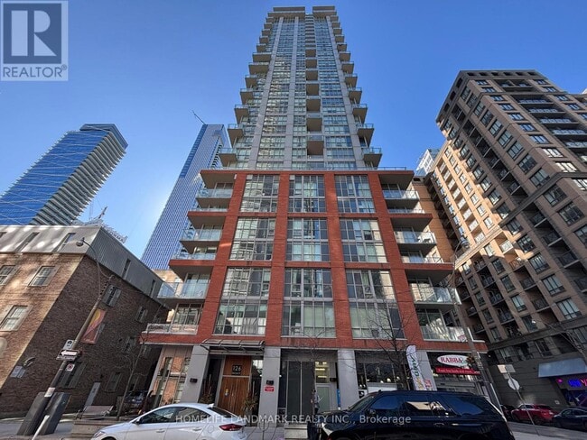Photo - 126 Simcoe St Unit 2206