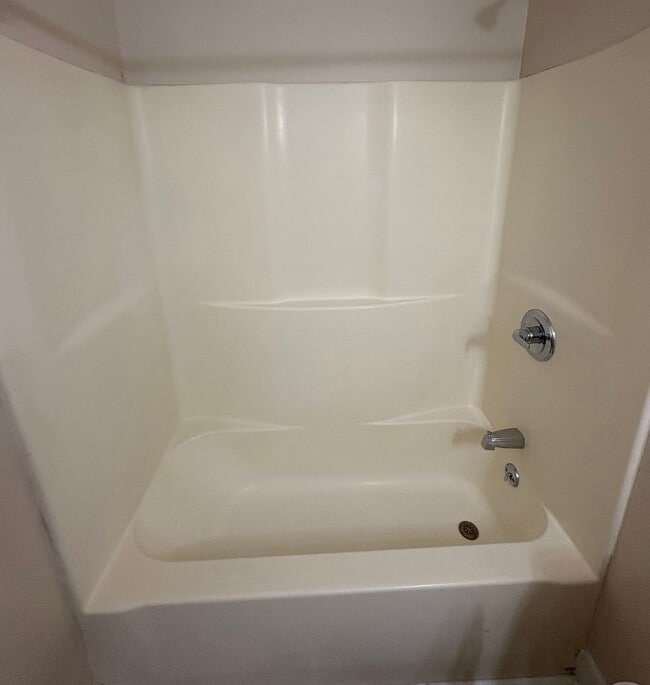 Photo - Talk about close to everything! 2 bedroom,...