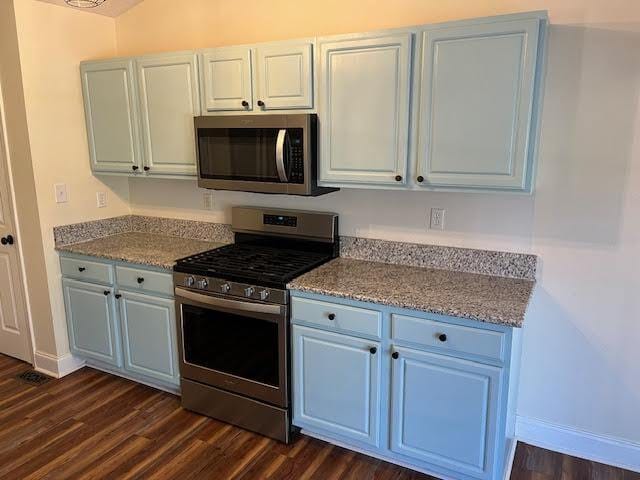 Photo - 825 9th Ave W