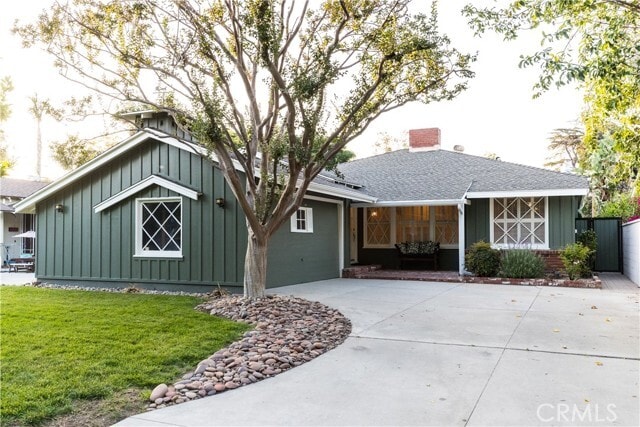 Building Photo - 13139 Valleyheart Dr