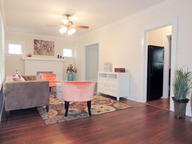 Photo - 3 Bed - 1.5 Bath Colonial for Rent in Clev...