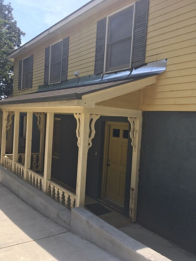 Photo - 520 W Hancock St Unit 520-C