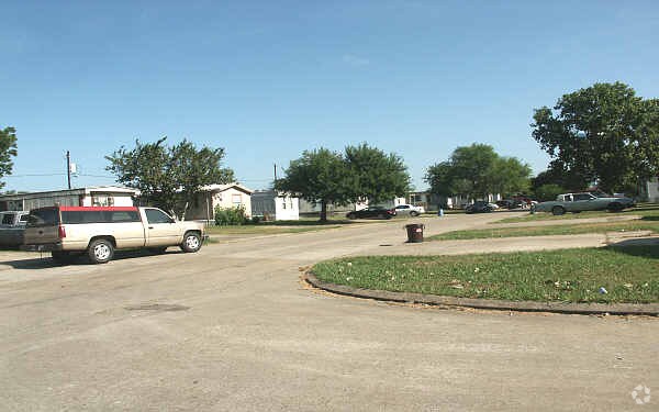 Photo - Brazos Mobile Home Park