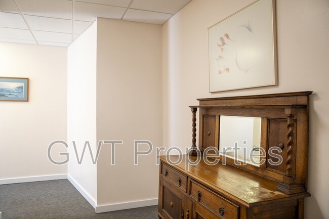 Photo - 412 Hayes St Rental