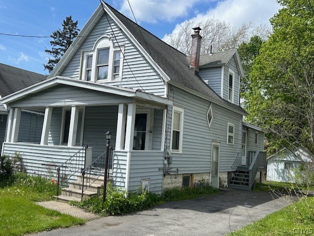 Photo - 210 W Matson Ave