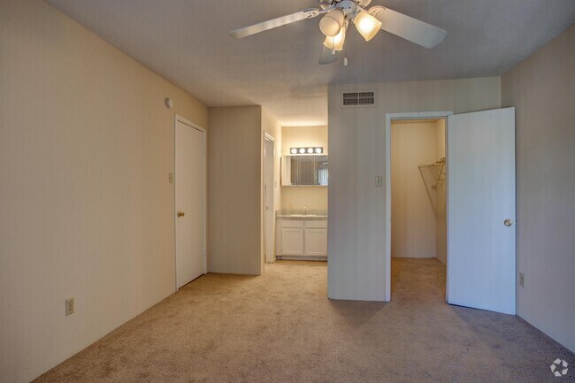 Bedroom - Bankside Village