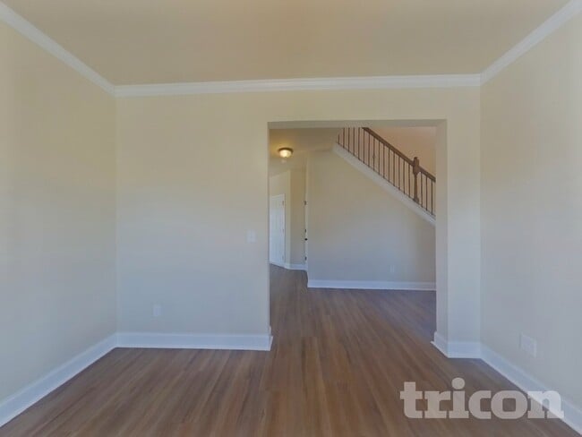 127 Massey Ln