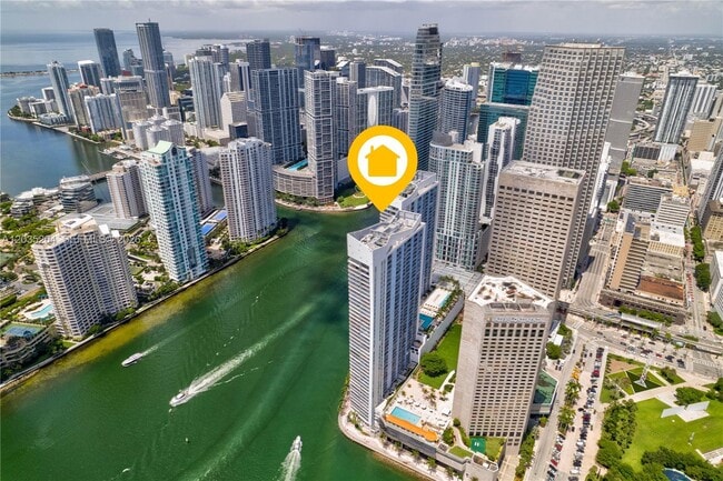 Photo - 335 S Biscayne Blvd Unidad 3108