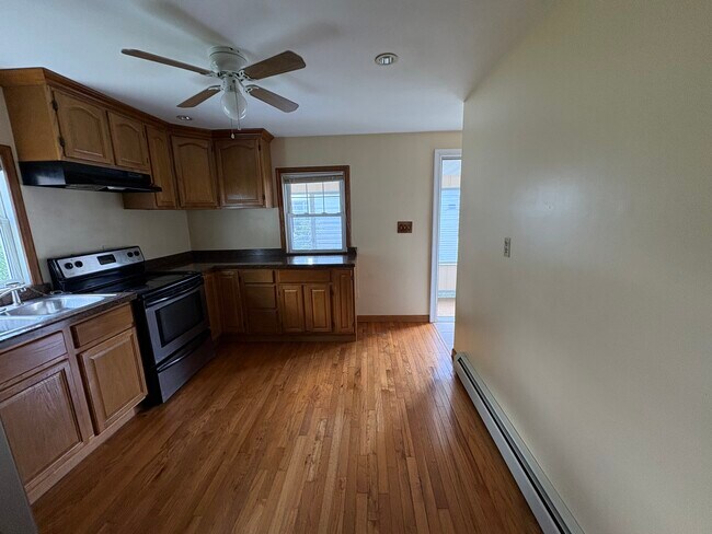 377 Vine St