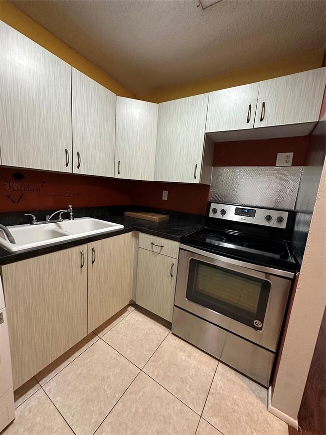 Photo - 11622 Royal Palm Blvd Unit 11622