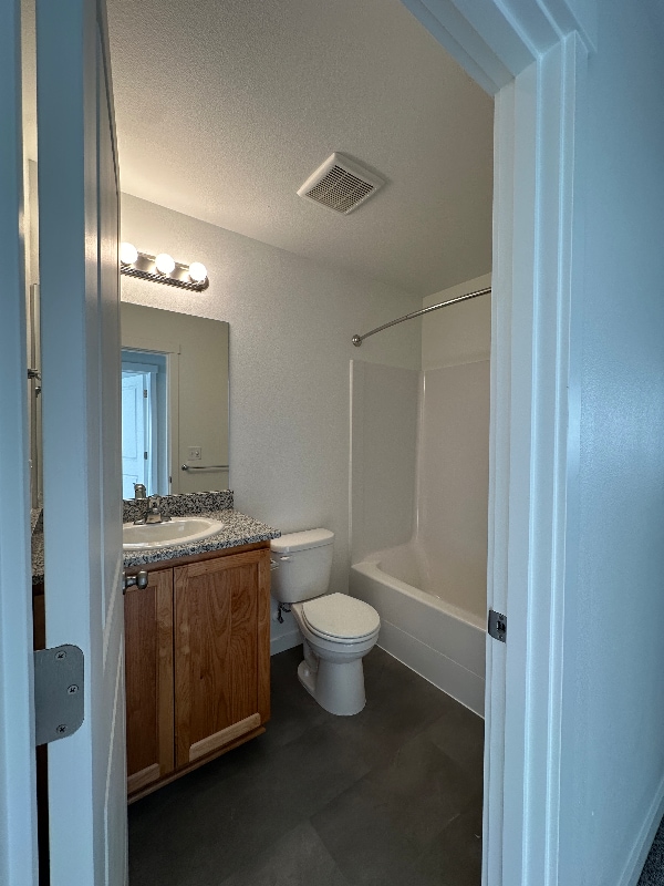 Photo - 681 NE Autumn Ridge Dr