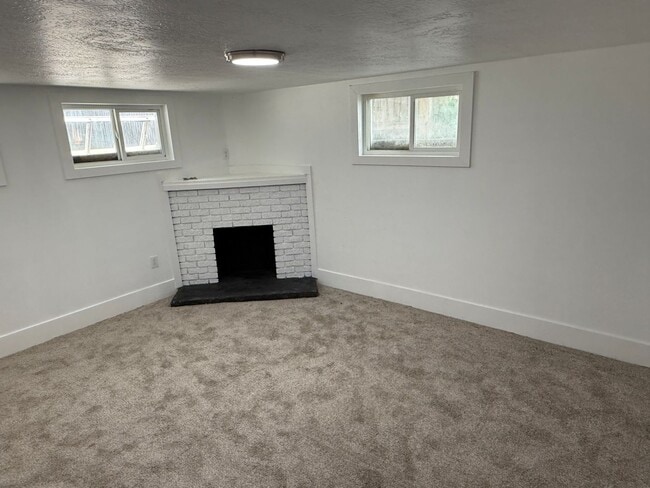 Photo - Newly renovated 4 bedroom home!