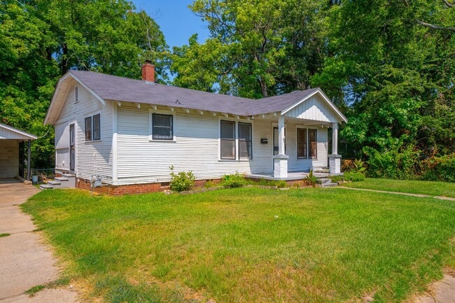 Photo - 1018 Lewis St