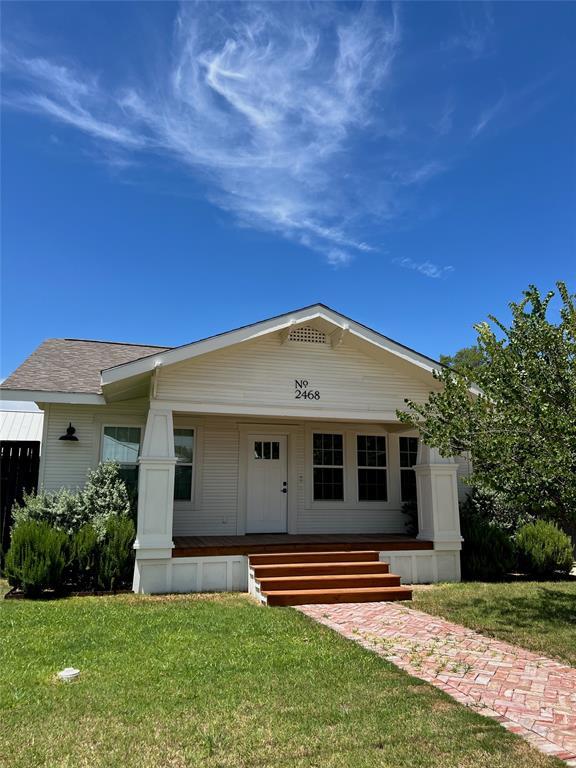 Photo - 2468 Gruene Rd