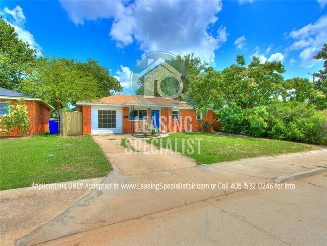Photo - 4 Bedroom House In the Heart of Norman!