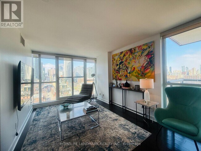 Photo - 320 Richmond St E Unit 1513