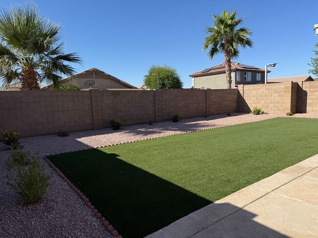 Photo - 12071 W Dahlia Dr