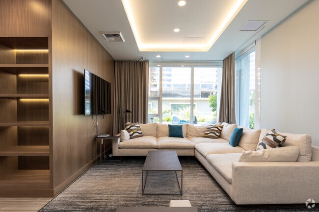 1133 S Hope St - 1133 S Hope St