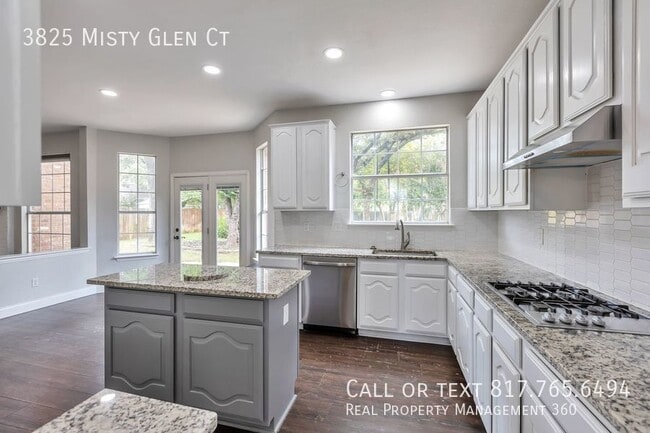 Photo - 3825 Misty Glen Ct