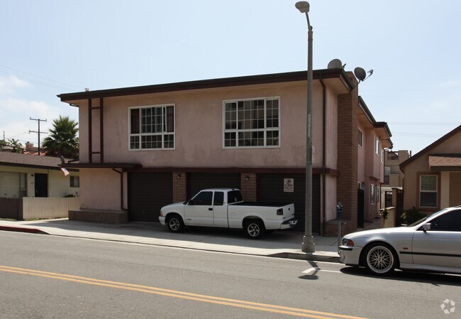 222 3rd St.