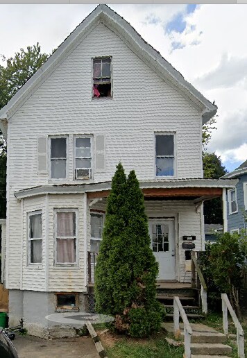 Photo - 34 Sharp St Apartments Unit 2