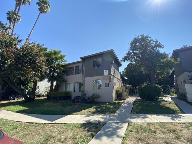 Building Photo - 6434 Shirley Ave Rental