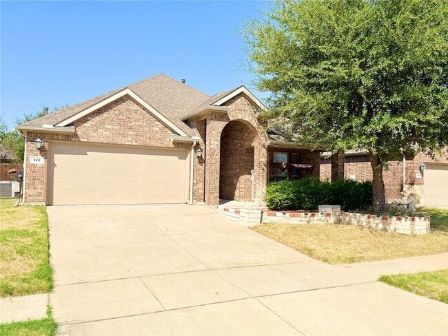 112 Rustic Oak Ln