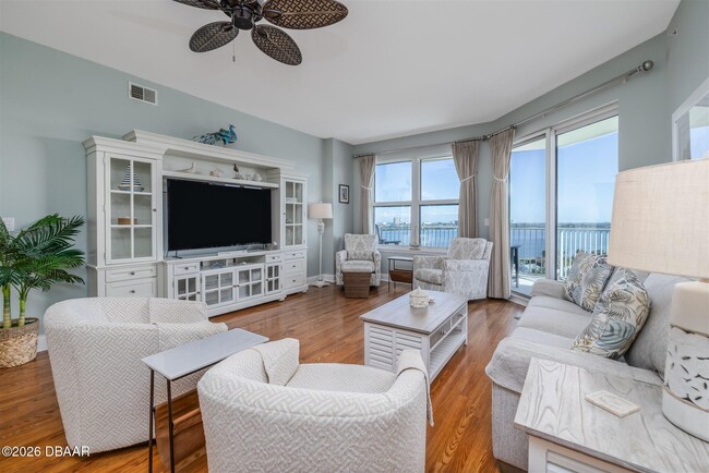 Photo - 2801 S Ridgewood Ave Unit 1002