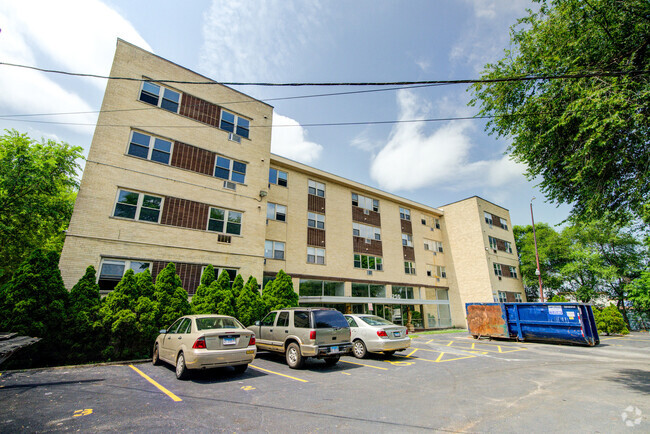 Building Photo - 7250 N Western Ave Unit 509 Rental